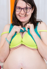 Pretty Amateur Girl