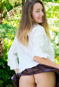 Pretty Amateur Girl